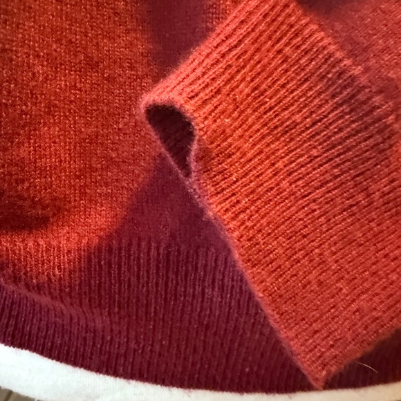 Cashmere Boutique Men’s Cashmere Collared Button-Neck, Brick-Red, XL - Picture 8 of 9